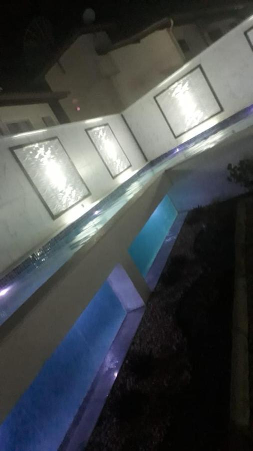 Vila Dos Diamantes Flats De Luxo Lancamento ポルトセグロ エクステリア 写真